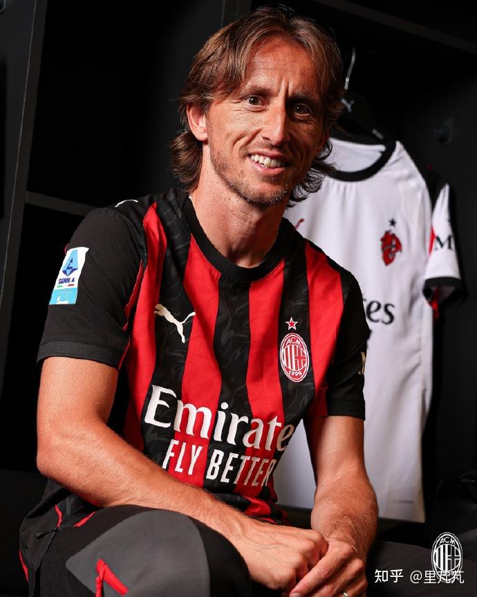 日本九名警察涉嫌非法在线赌博